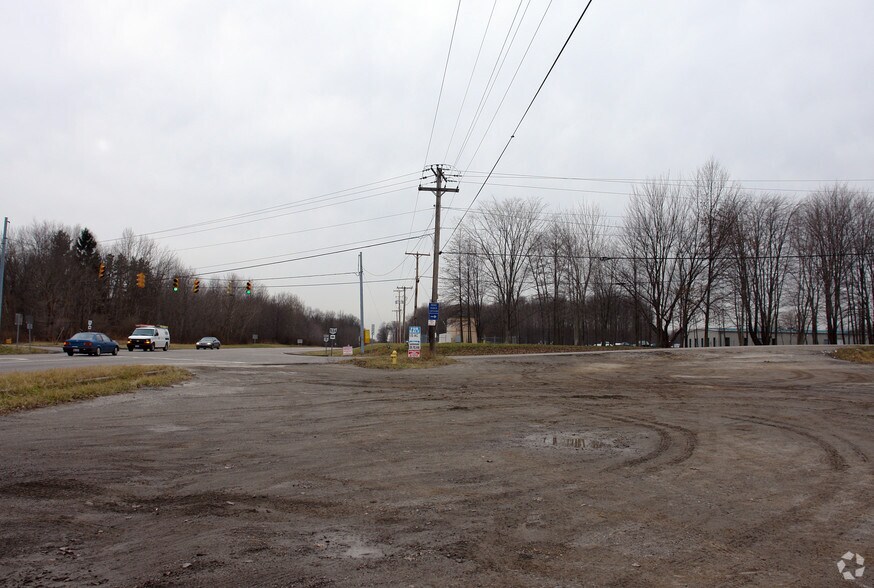 4904 State Route 5, Newton Falls, OH for sale - Primary Photo - Image 1 of 1