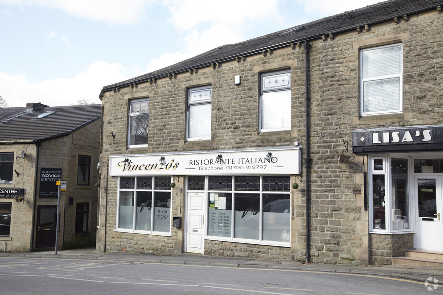 558-560 Burnley Rd, Rossendale for sale - Building Photo - Image 2 of 3