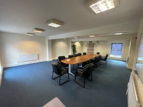 14-26 Victoria St, Luton for lease Interior Photo- Image 2 of 12