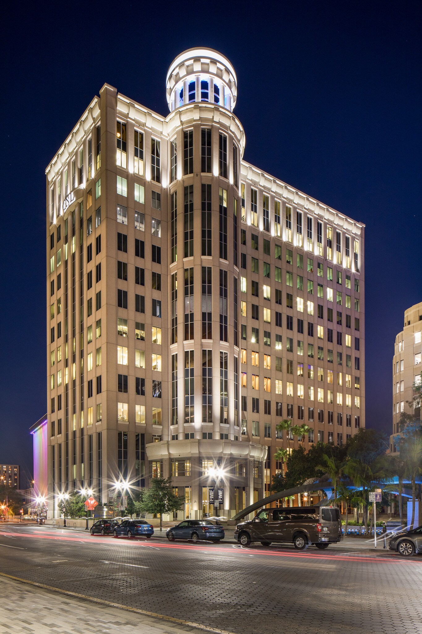 420 S Orange Ave, Orlando, FL 32801 CNL Center