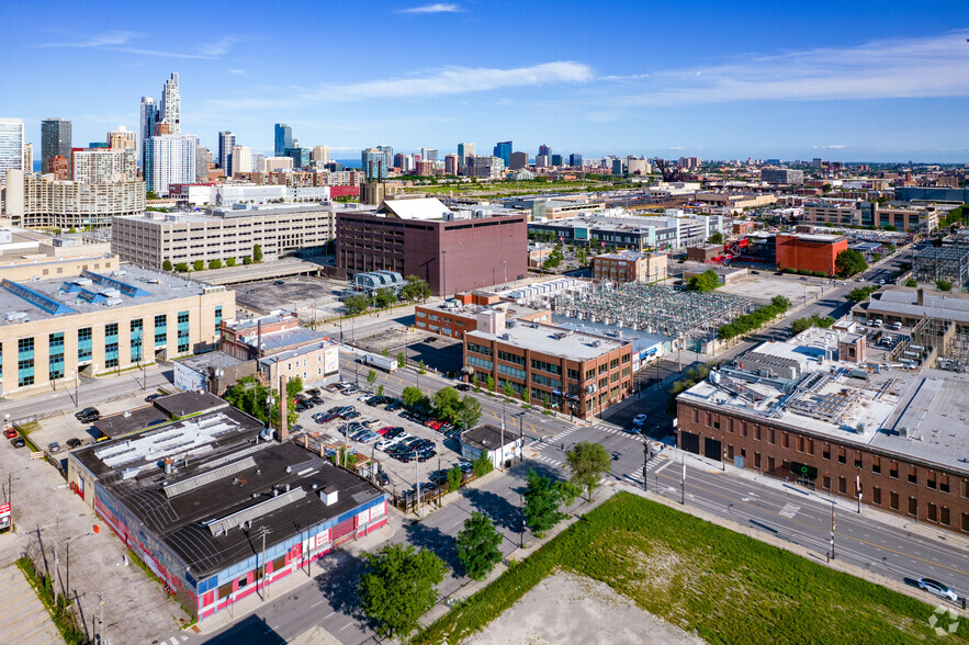 557 W Polk St, Chicago, IL for lease - Aerial - Image 1 of 18