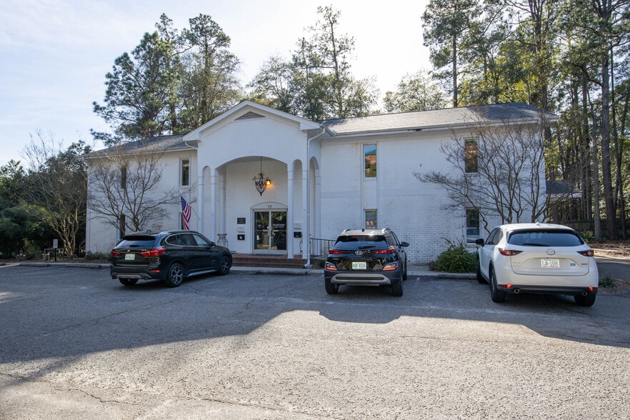 77 Cherokee Rd, Pinehurst, NC for sale - Building Photo - Image 1 of 1