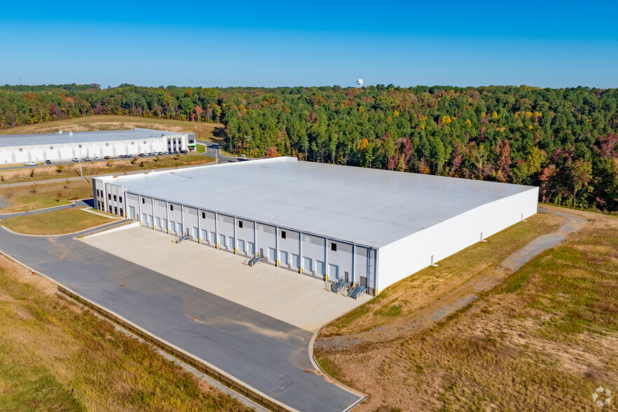 6000 Enterprise Park Dr, Sanford, NC for lease - Building Photo - Image 1 of 23