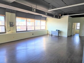 47-09 30th St, Long Island City, NY for lease Interior Photo- Image 2 of 12