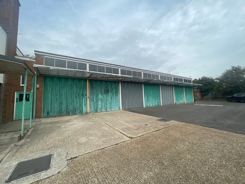 Winchelsea Rd, Dover for sale - Building Photo - Image 3 of 9