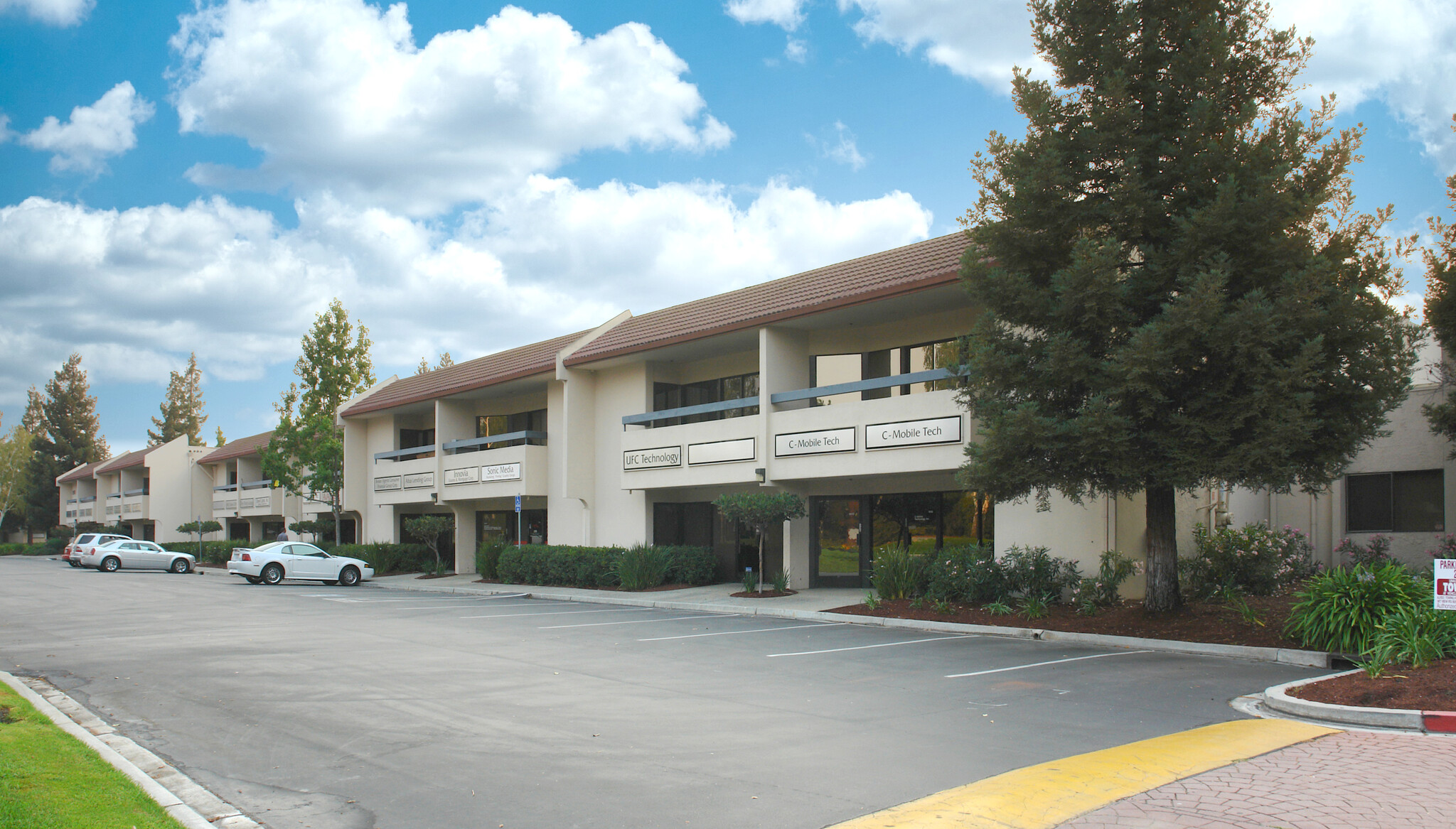 1580 Oakland Rd, San Jose, CA 95131 - Oakland Road Business Park | LoopNet