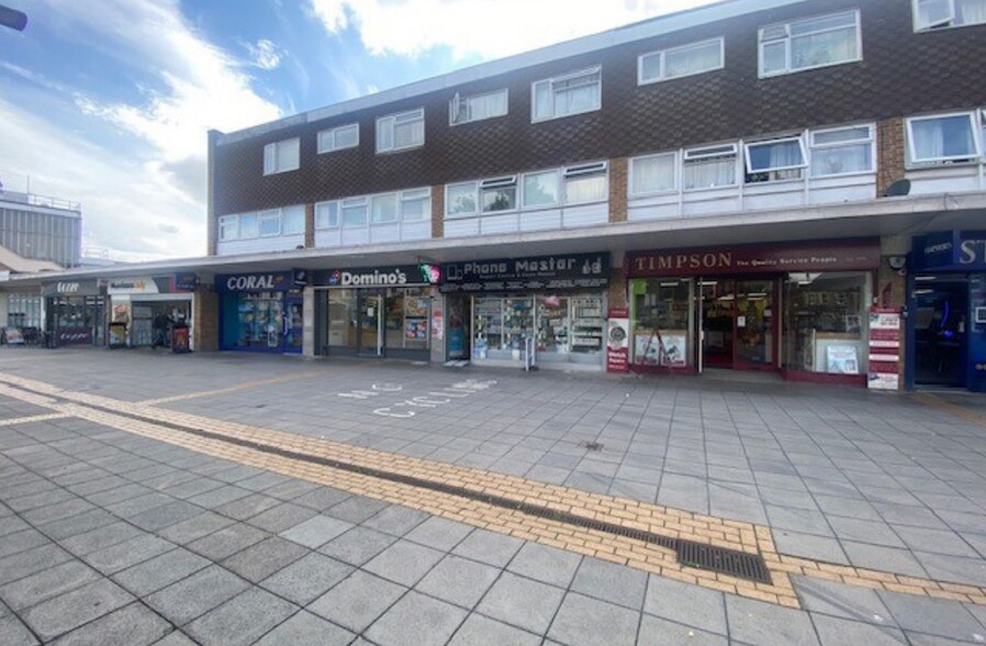 139-159 Crockhamwell Rd, Reading for lease - Primary Photo - Image 1 of 13