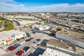 5607 Kenwick St, San Antonio, TX - AERIAL map view