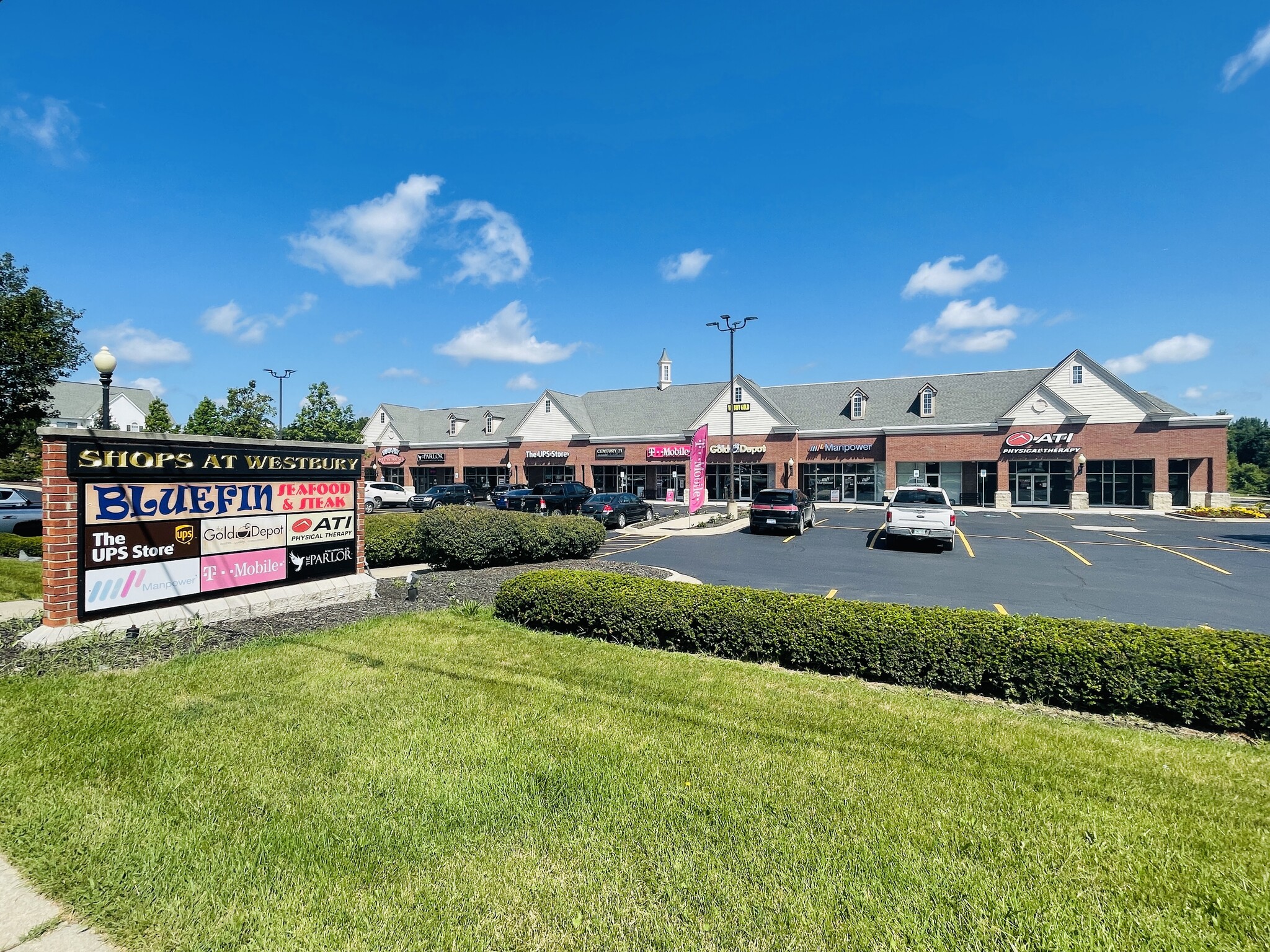 4313-4379 E Grand River Ave, Howell, MI for lease Building Photo- Image 1 of 10