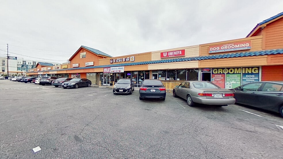 24200 Crenshaw Blvd, Torrance, CA for lease - Building Photo - Image 2 of 5