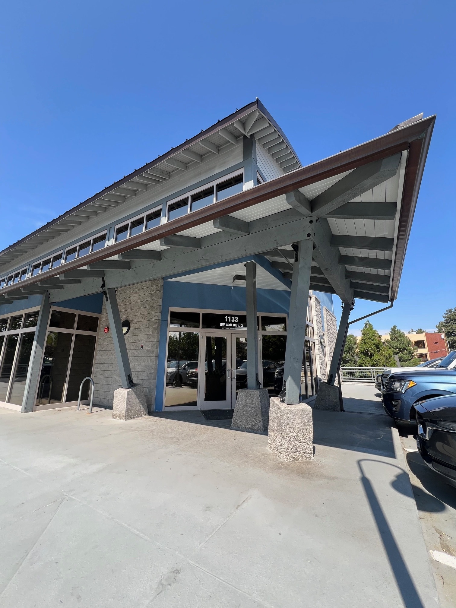 1133 NW Wall St, Bend, OR for lease Building Photo- Image 1 of 13