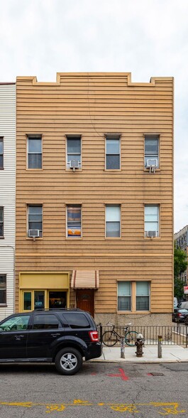 718 Lorimer St, Brooklyn, NY for sale - Building Photo - Image 1 of 11