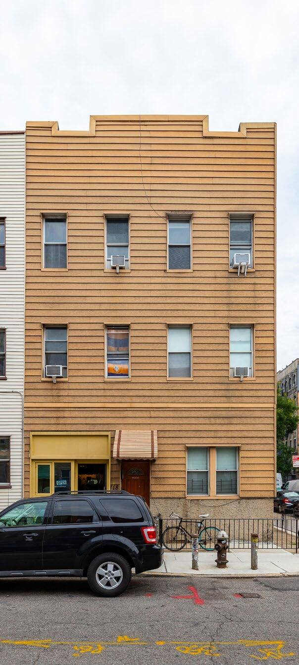 718 Lorimer St, Brooklyn, NY for sale Building Photo- Image 1 of 12