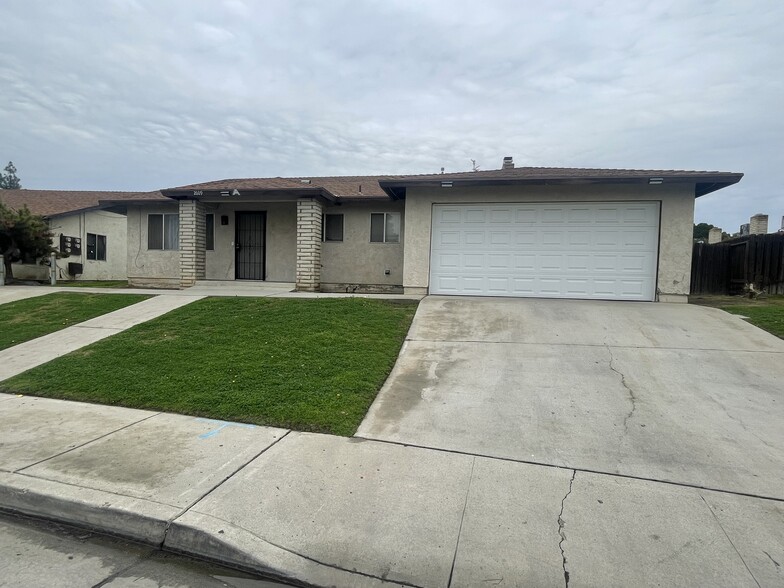 2301 Westholme Blvd, Bakersfield, CA for sale - Primary Photo - Image 1 of 1