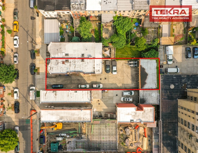 2348 31st Dr, Astoria, NY for sale - Building Photo - Image 2 of 3