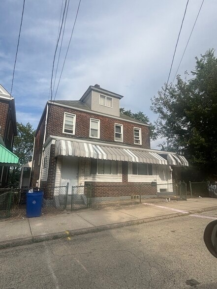 619 Hill St, Duquesne, PA for sale - Primary Photo - Image 1 of 1