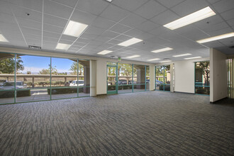 74760-74770 Hwy 111, Indian Wells, CA for lease Interior Photo- Image 1 of 7