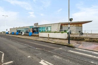 40 Marina, St Leonards On Sea for lease Building Photo- Image 2 of 9