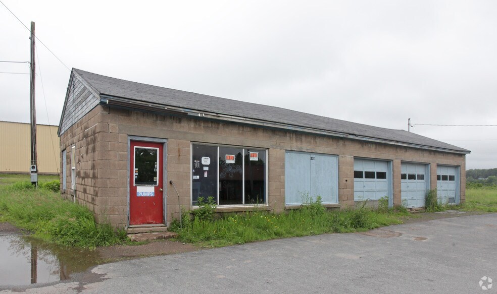 208 N 2nd St, Fulton, NY for sale - Primary Photo - Image 1 of 1