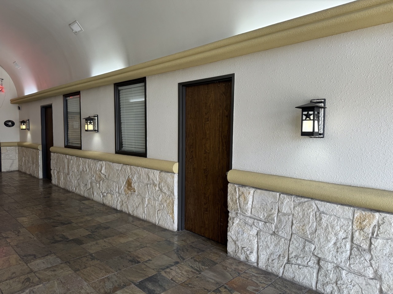 7995 Bellfort St, Houston, TX for lease Lobby- Image 1 of 10