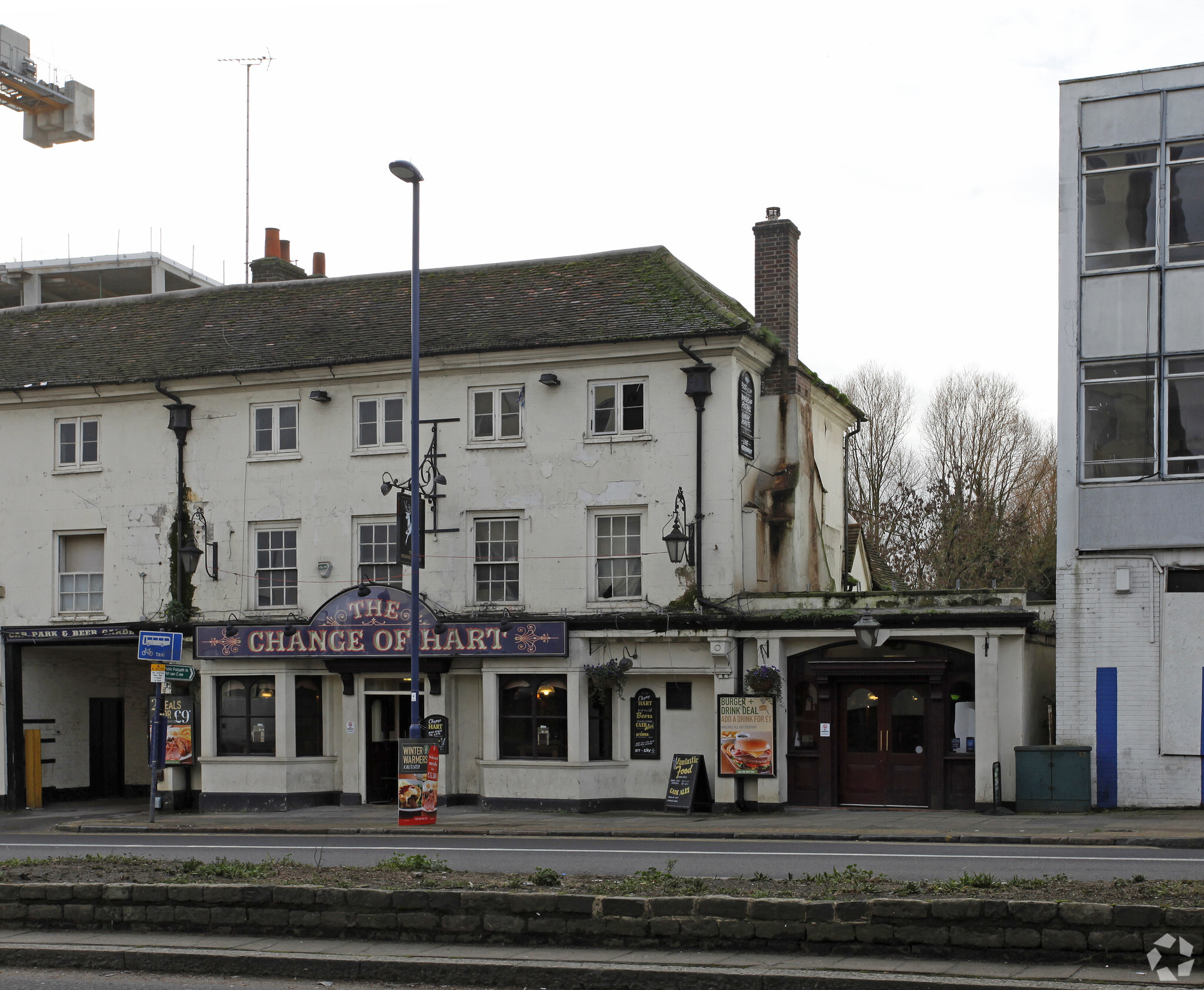 21 High St, Edgware for sale Primary Photo- Image 1 of 4