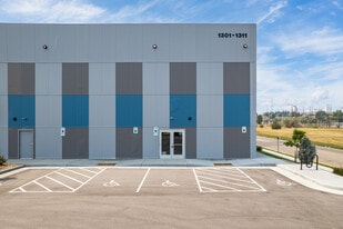 1301 S Roosevelt Ave, Loveland CO - Warehouse