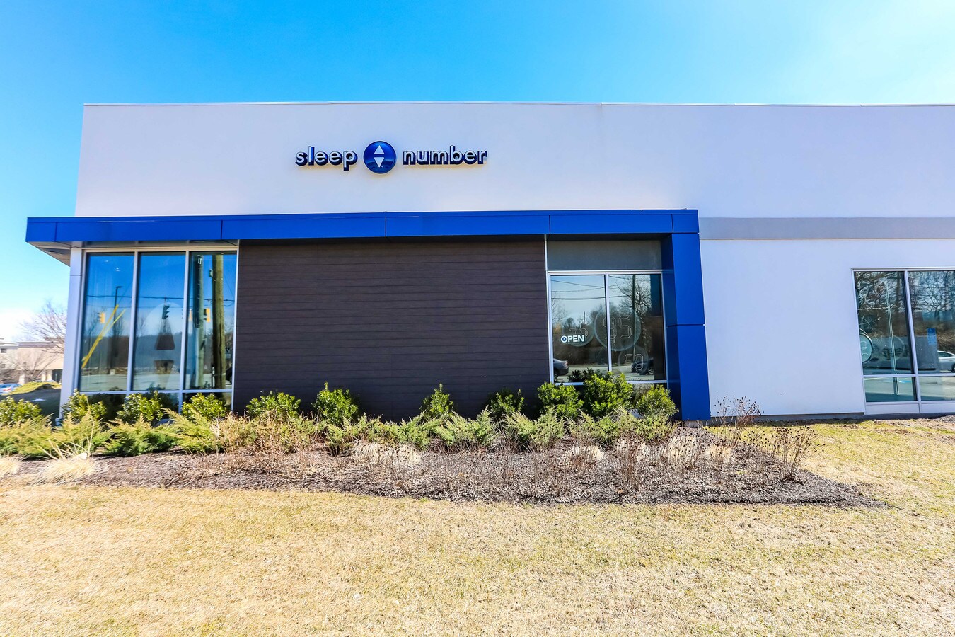 1593 New Britain Ave, West Hartford, CT 06110