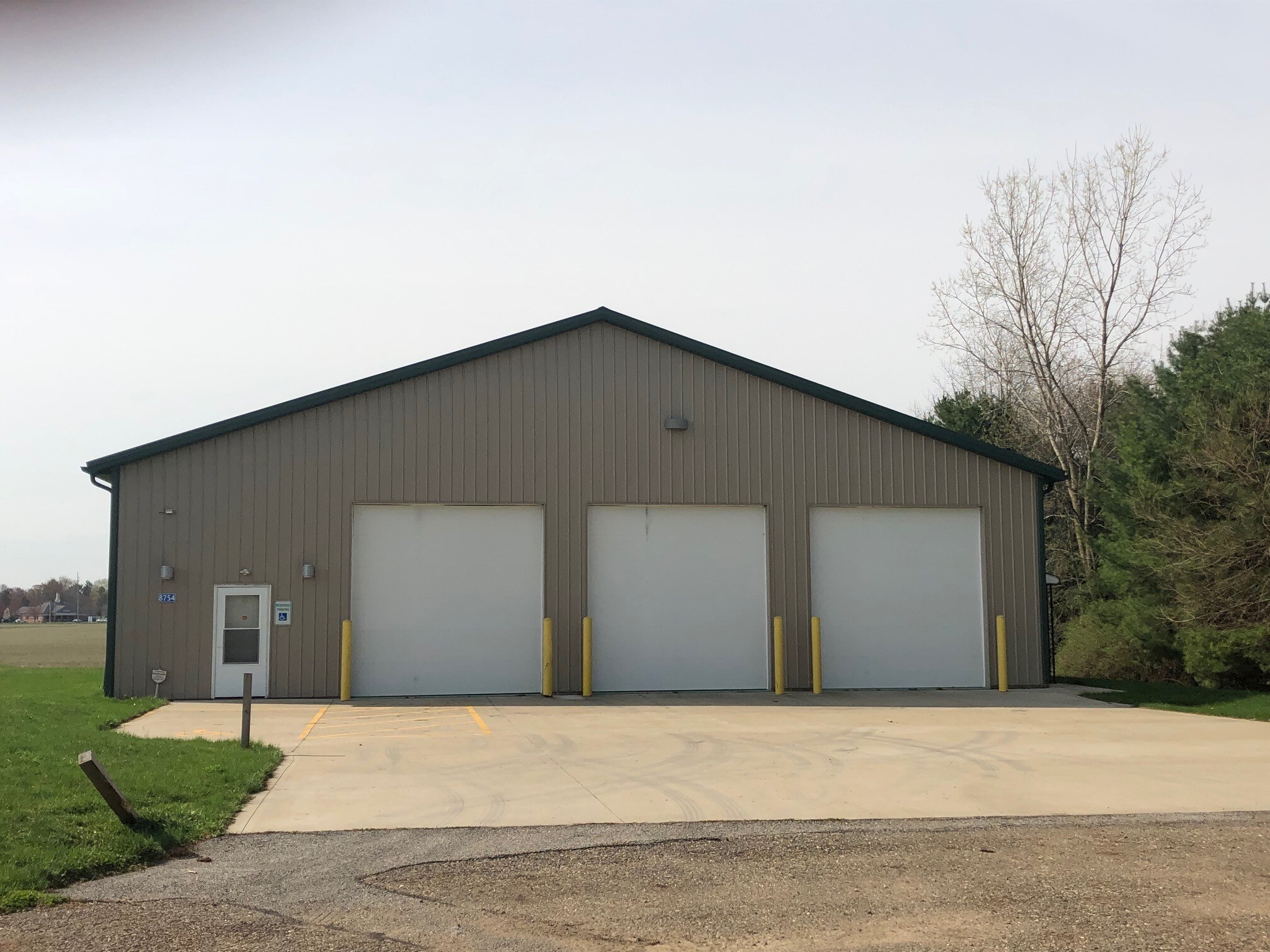 8754 Jedd St SW, Navarre, OH for sale Building Photo- Image 1 of 1