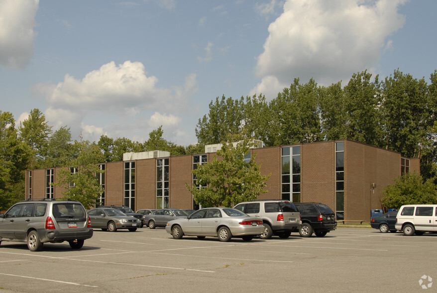 6320 Fly Rd, East Syracuse, NY for lease - Building Photo - Image 2 of 5