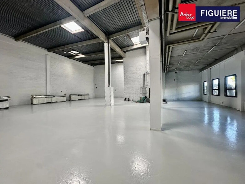 Chemin De La Bastide Blanche, Vitrolles for lease - Building Photo - Image 3 of 10