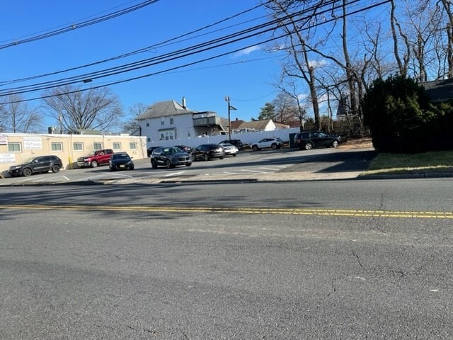 381 Chestnut St, Union Township, NJ for lease - Building Photo - Image 2 of 7