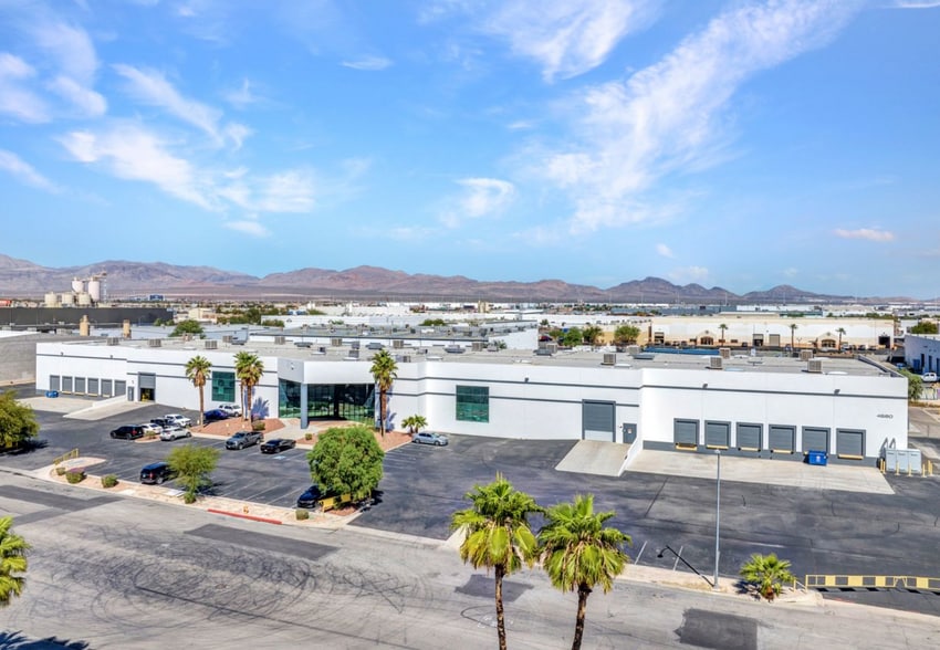 4580 N Walnut Rd, North Las Vegas, NV for lease - Building Photo - Image 1 of 6