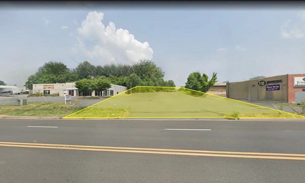 708 Baltimore Pike, Bel Air, MD for lease - Primary Photo - Image 1 of 3