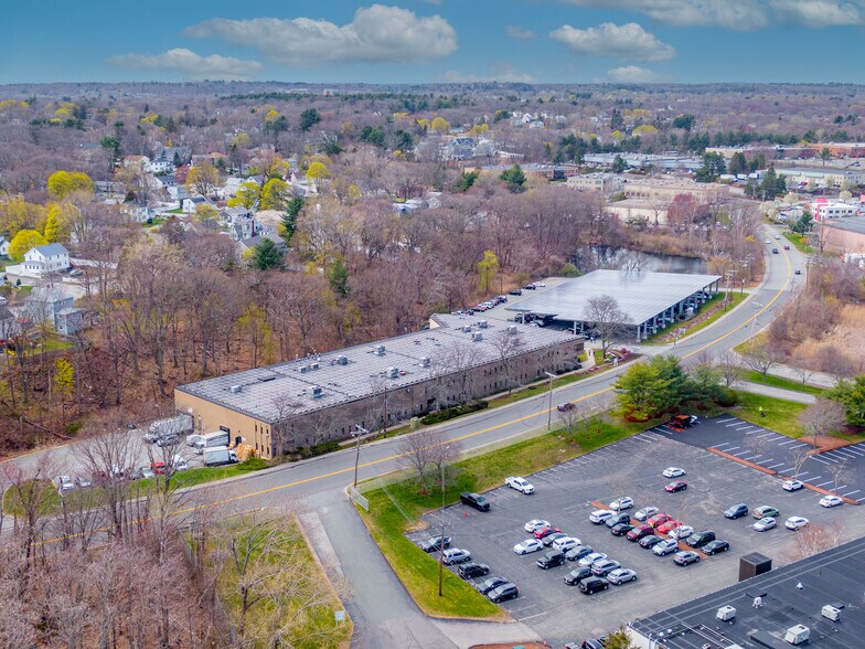 300 Wildwood Ave, Woburn, MA 01801