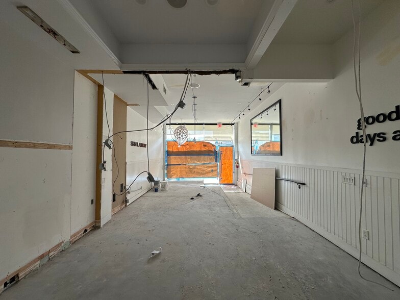 8789-8797 Beverly Blvd, West Hollywood, CA for lease - Building Photo - Image 3 of 6