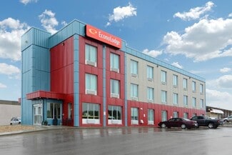 More details for 104 Highway Ave, Fox Creek, AB - Hospitality for Sale