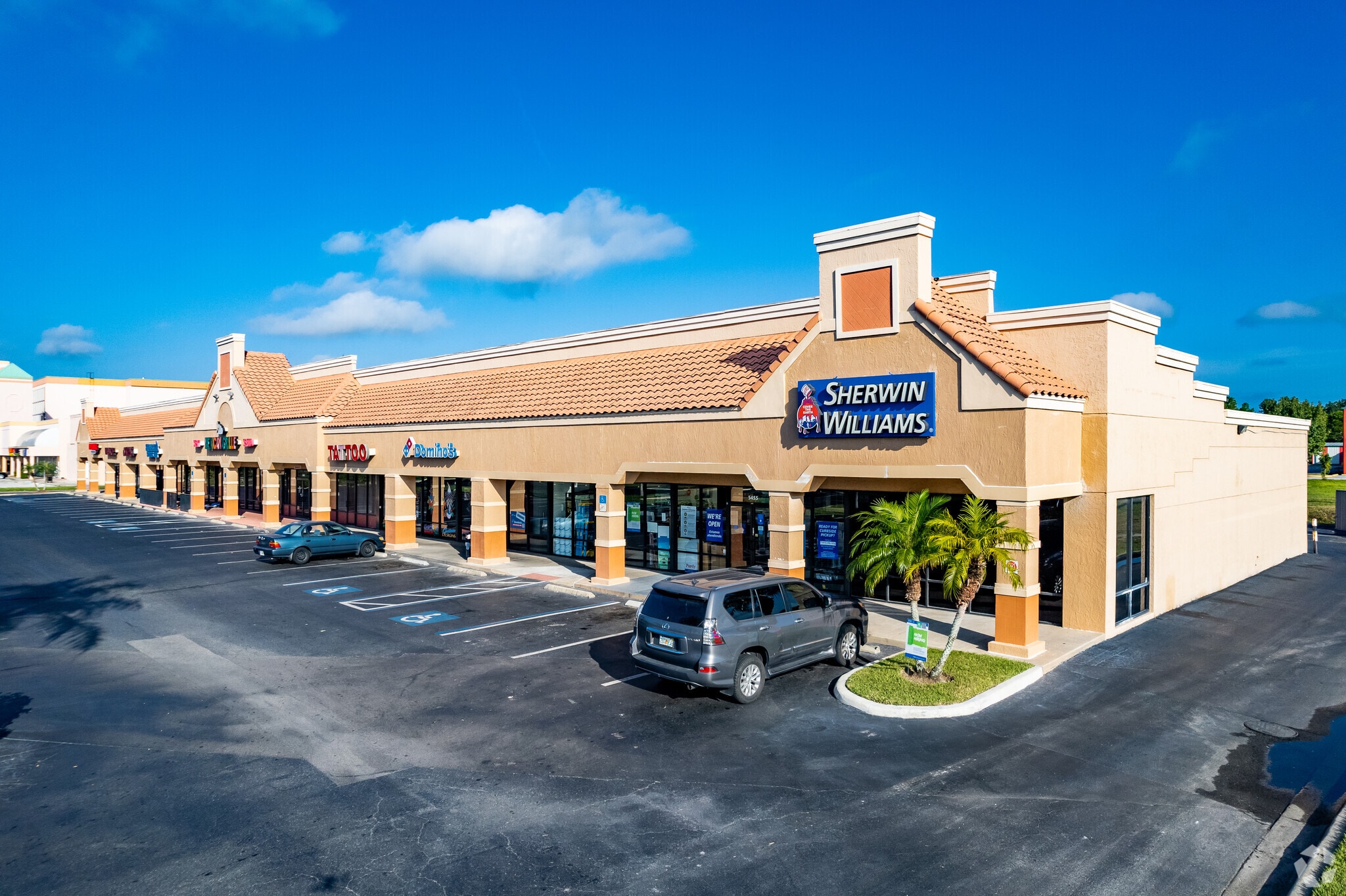 5475 W Irlo Bronson Memorial Hwy, Kissimmee, FL for lease Primary Photo- Image 1 of 8
