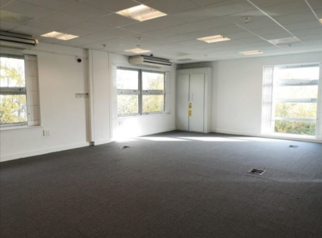 Siskin Pky E, Coventry for lease - Interior Photo - Image 2 of 7