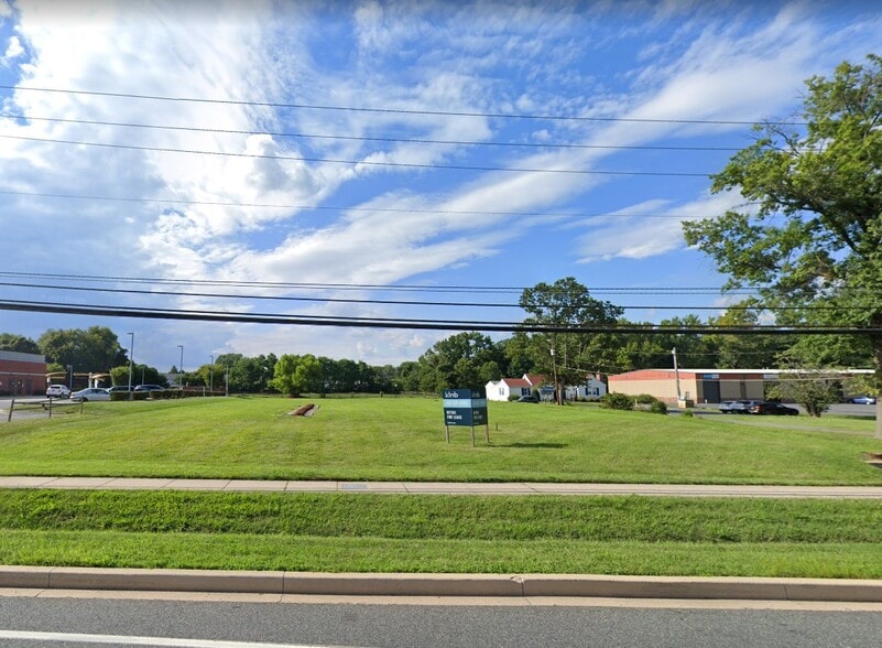 744 S Philadelphia Blvd, Aberdeen, MD for lease - Building Photo - Image 1 of 1