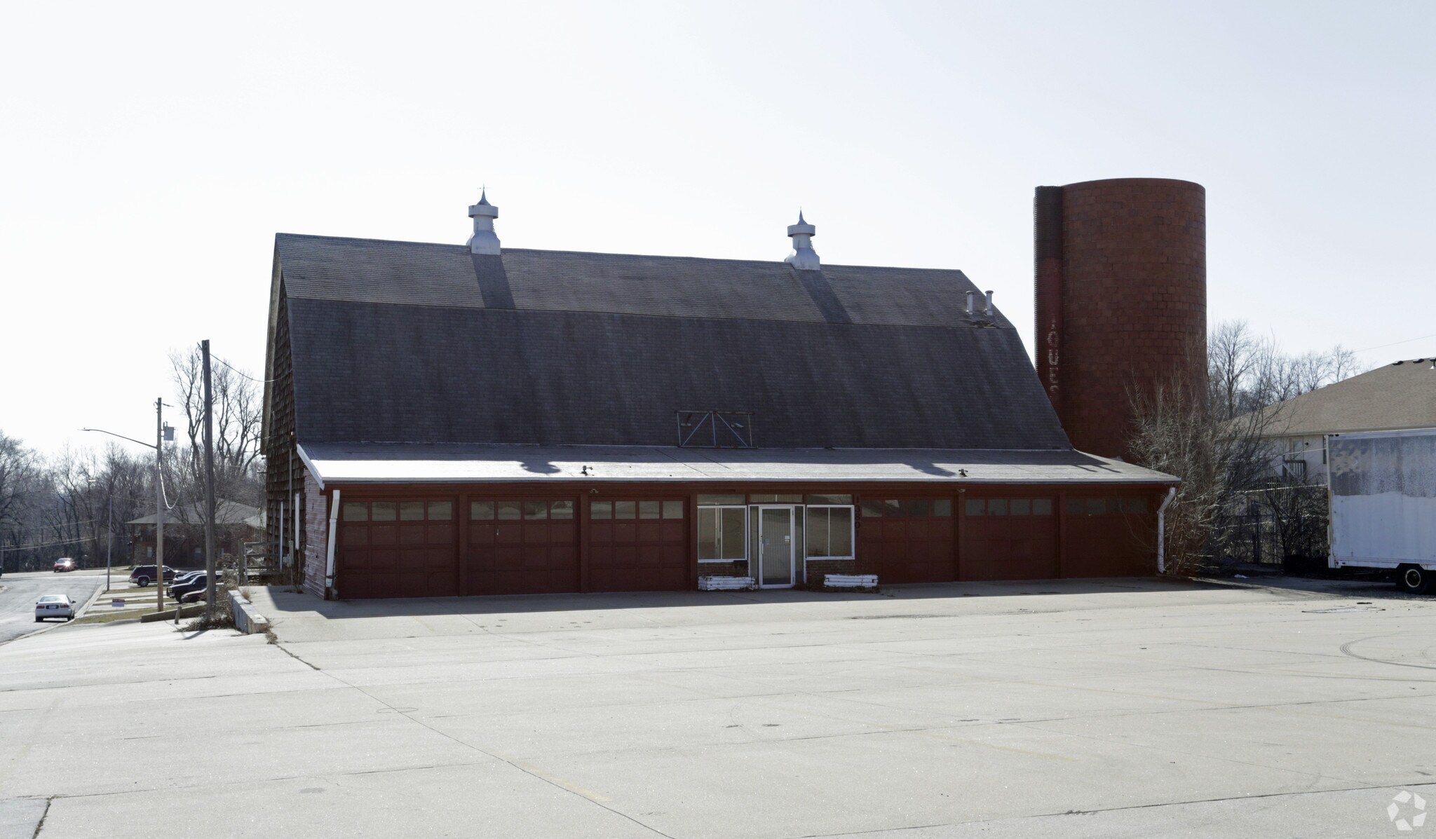 13801 E 35th St S, Independence, MO for sale Primary Photo- Image 1 of 1