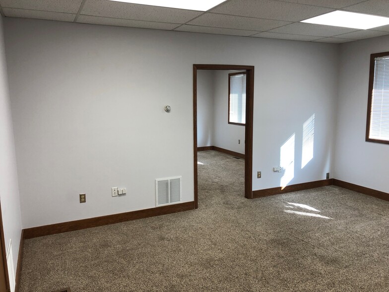 601 E Seltice St, Post Falls, ID for lease - Interior Photo - Image 3 of 13