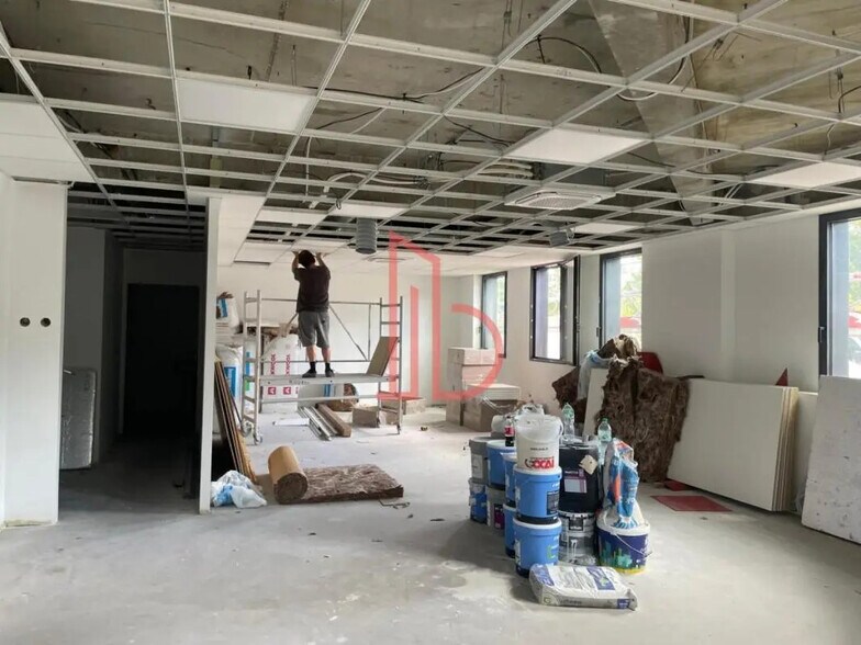 Office in Bruges for lease - Construction Photo - Image 3 of 4