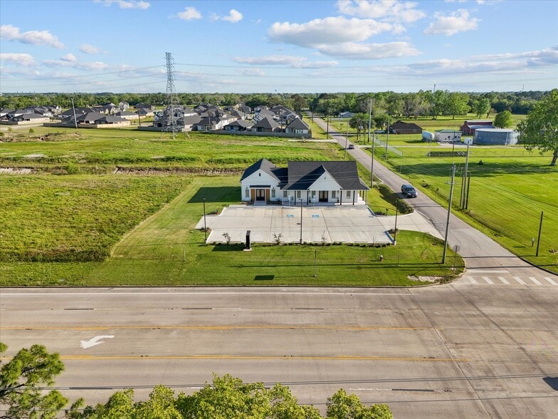 12121 FM 1764 Rd, Santa Fe, TX for sale - Building Photo - Image 2 of 29