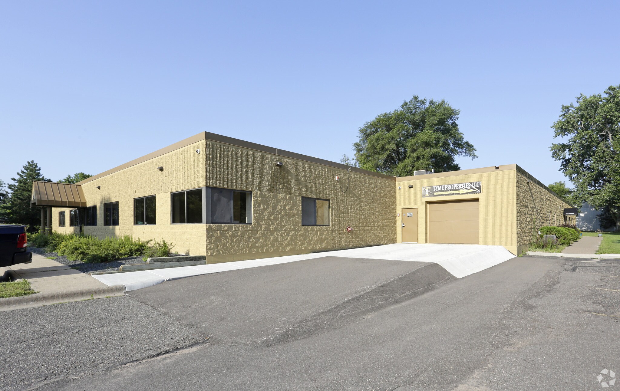 3435 Labore Rd, Vadnais Heights, MN for sale Primary Photo- Image 1 of 1