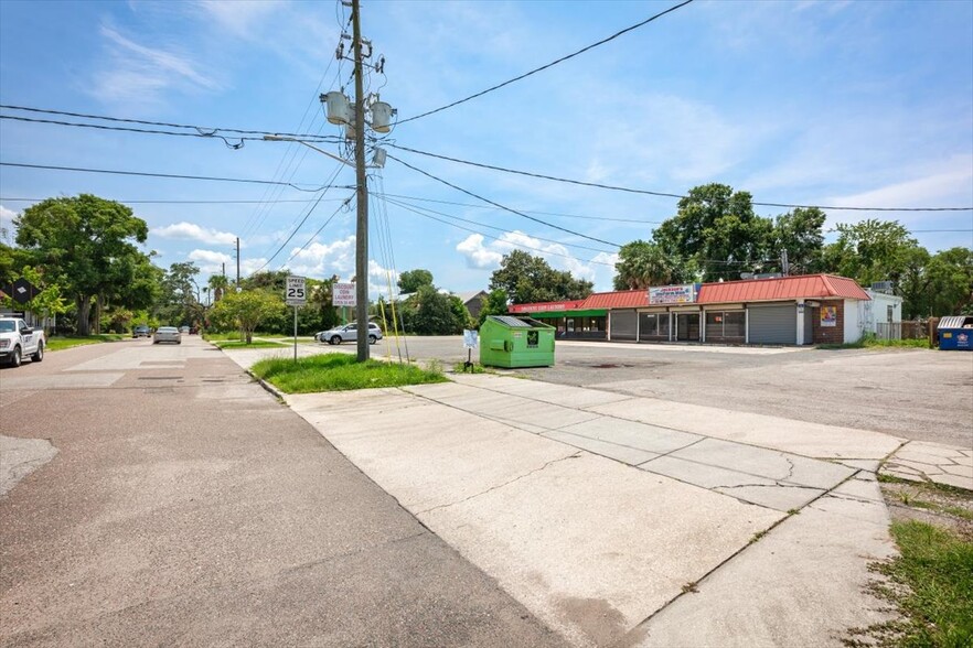 20 E 9th St, Jacksonville, FL for lease - Building Photo - Image 2 of 58