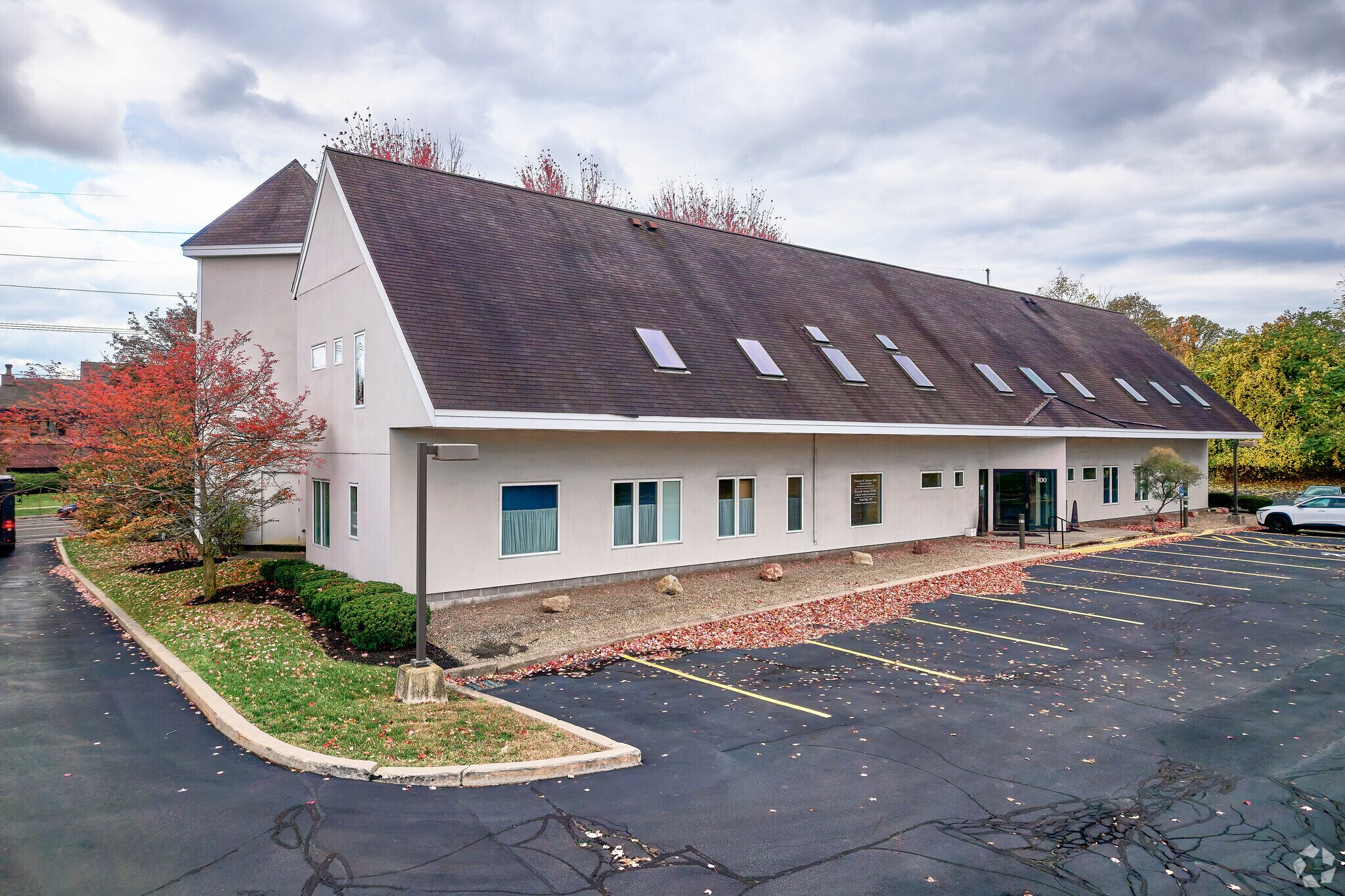 980 Westfall Rd, Rochester, NY for sale Primary Photo- Image 1 of 1