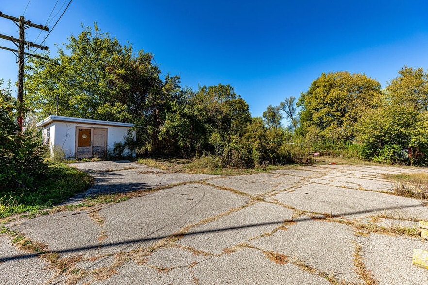 6529 Todd rd, Oxford, OH for sale - Building Photo - Image 2 of 42