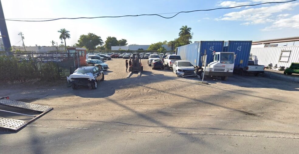 3301 Ravenswood Rd, Fort Lauderdale, FL for sale - Other - Image 3 of 5