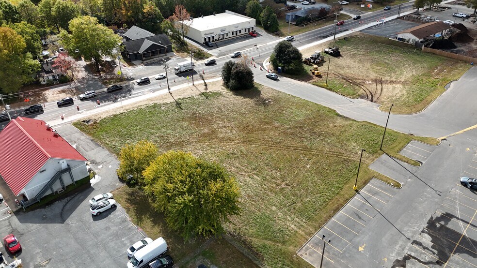 3840 Pleasant Plains Rd, Matthews, NC for sale - Aerial - Image 3 of 11