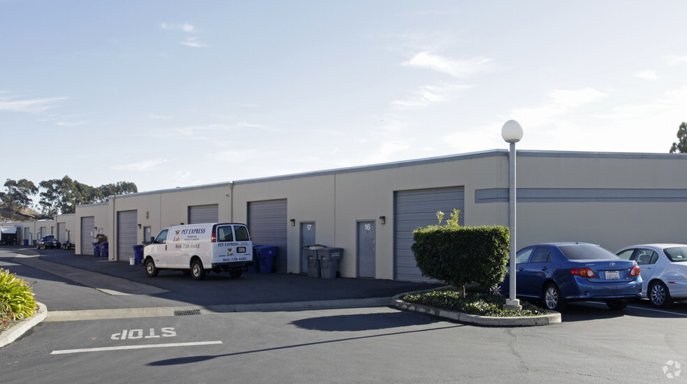 100 N Hill Dr, Brisbane, CA for lease - Building Photo - Image 3 of 18